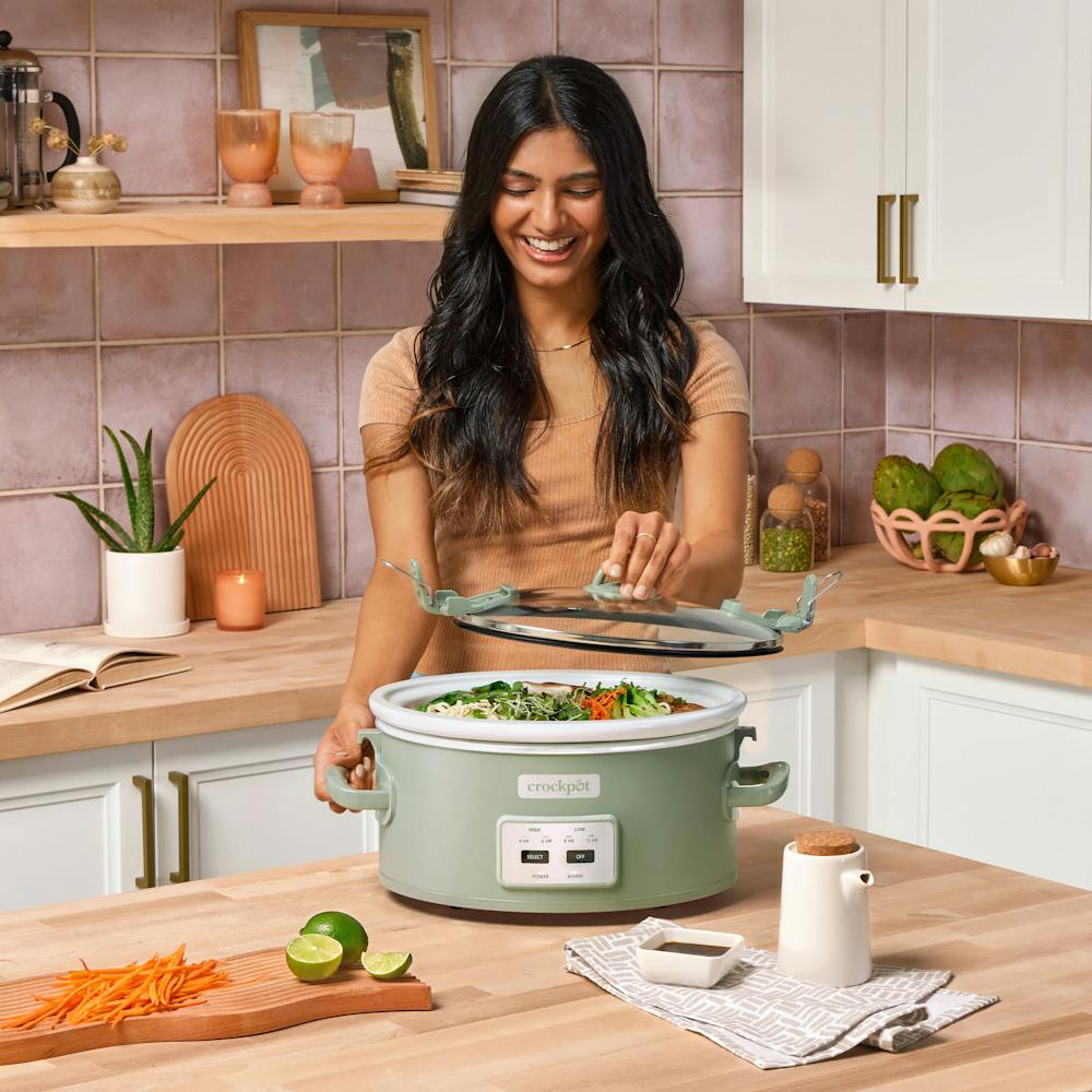crock-pot-programmable-design-series-6-quart-cook-and-carry-slow-cooker-moonshine-a4 3f87b859-8171-37ea-b973-bcd7f8f2515e.jpg