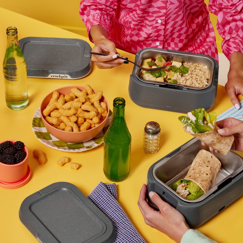 crock-pot-go-portable-food-warmer-electric-lunch-box-with-detachable-cord-i3 DC-39029-Crockpot_CPGO-ATF03-nogfx
