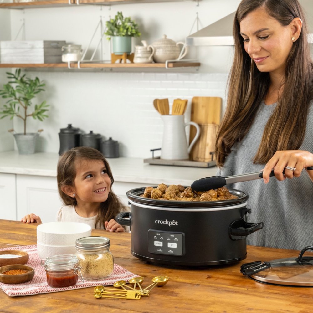 crock-pot-one-touch-control-6-quart-cook-and-carry-slow-cooker-matte-black-a9 Resized_2125185-3